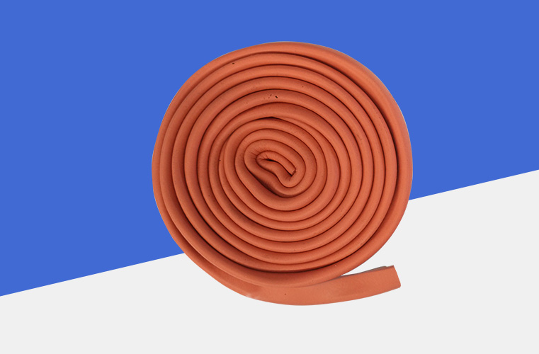 Silicone foam sealing strip 